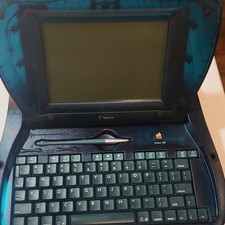 Apple eMate 300 Vintage Laptop  Model H0208 Newton eMate 300 picture