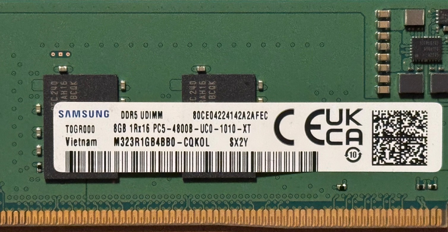 Samsung M323R1GB4BB0-CQK0L PC5-4800B-UC0-1010-XT Desktop Memory 8GB 1Rx16 