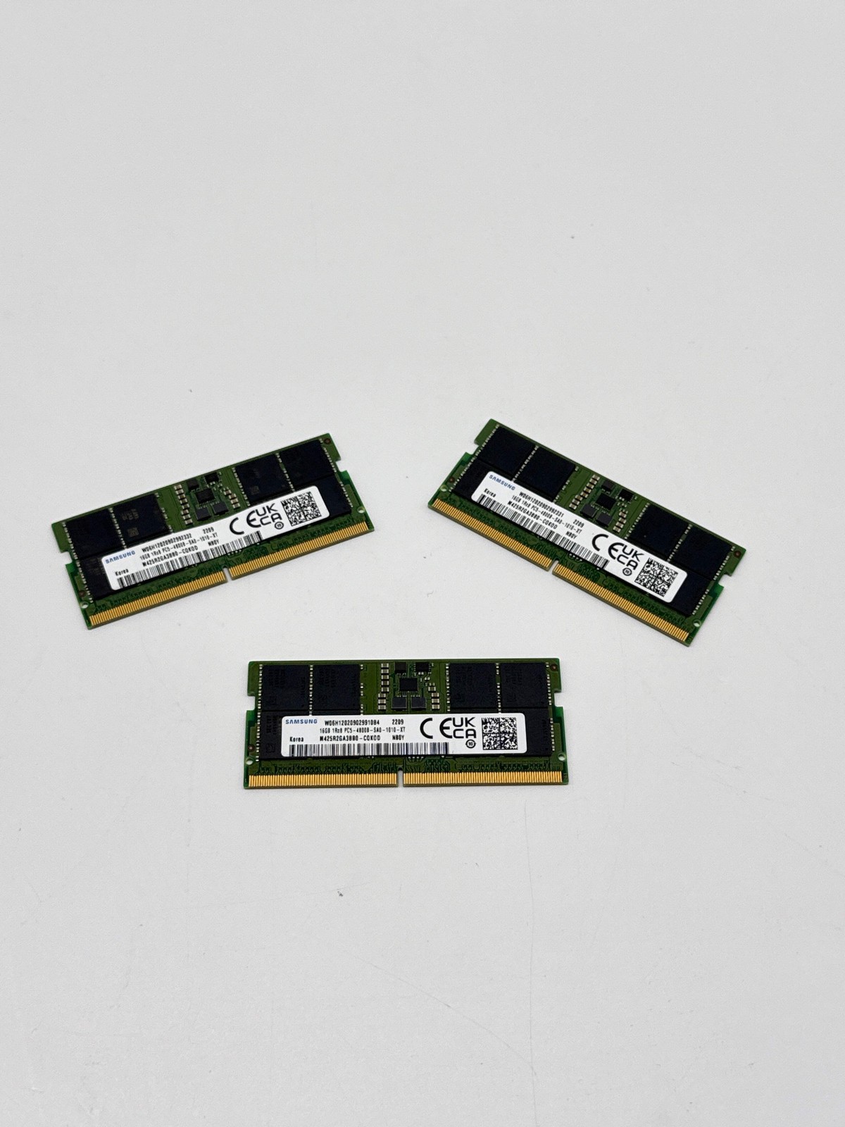 Lot of 3 Samsung M425R2GA3BB0-CQK0D 16GB DDR5-4800MHz PC5-4800B SODIMM RAM