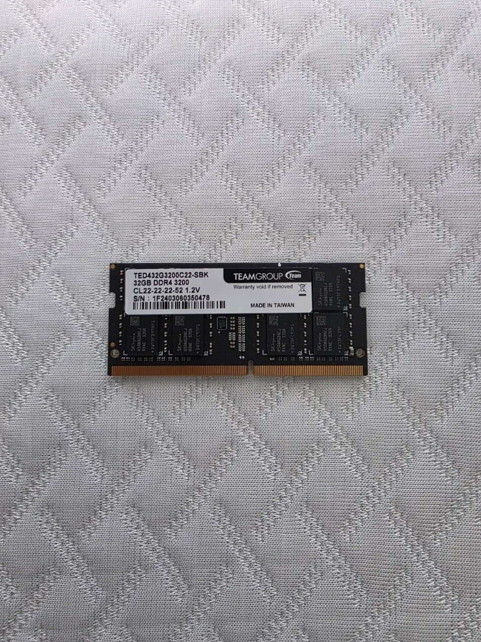 TEAMGROUP 32GB PC4-3200 SODIMM DDR4 TED432G3200C22-SBK