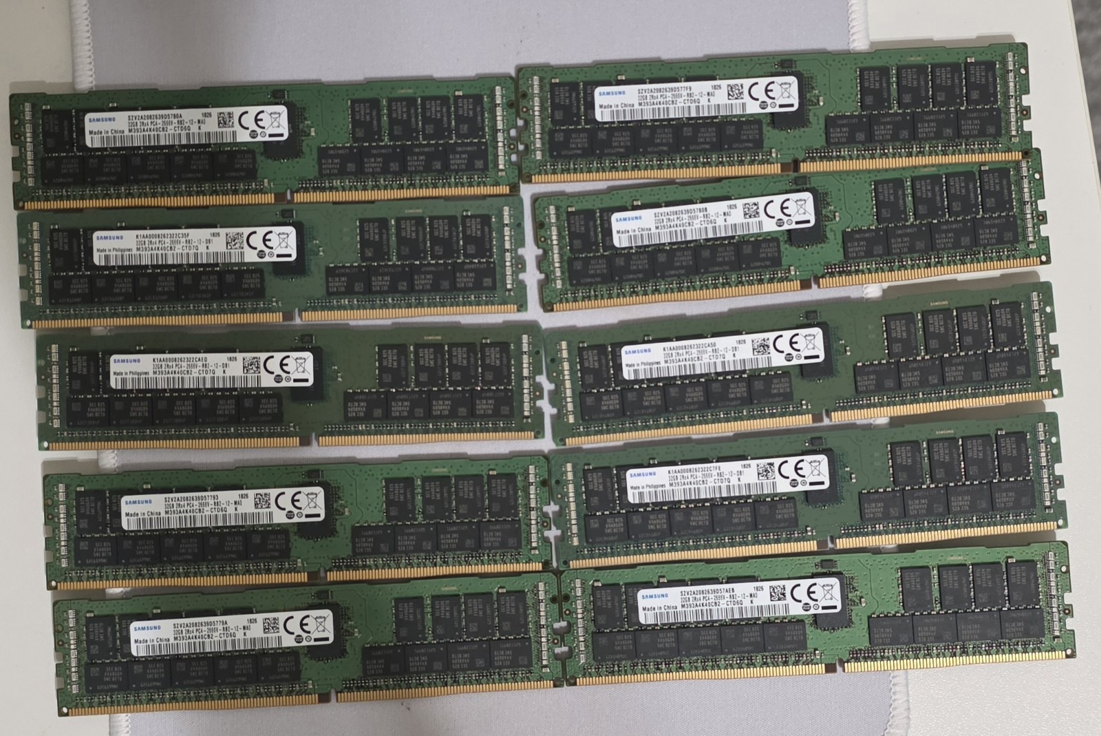 Samsung 32GB DDR4-2666V-2Rx4-RB2-12 RAM  M393A4K40CB2-CTD6Q