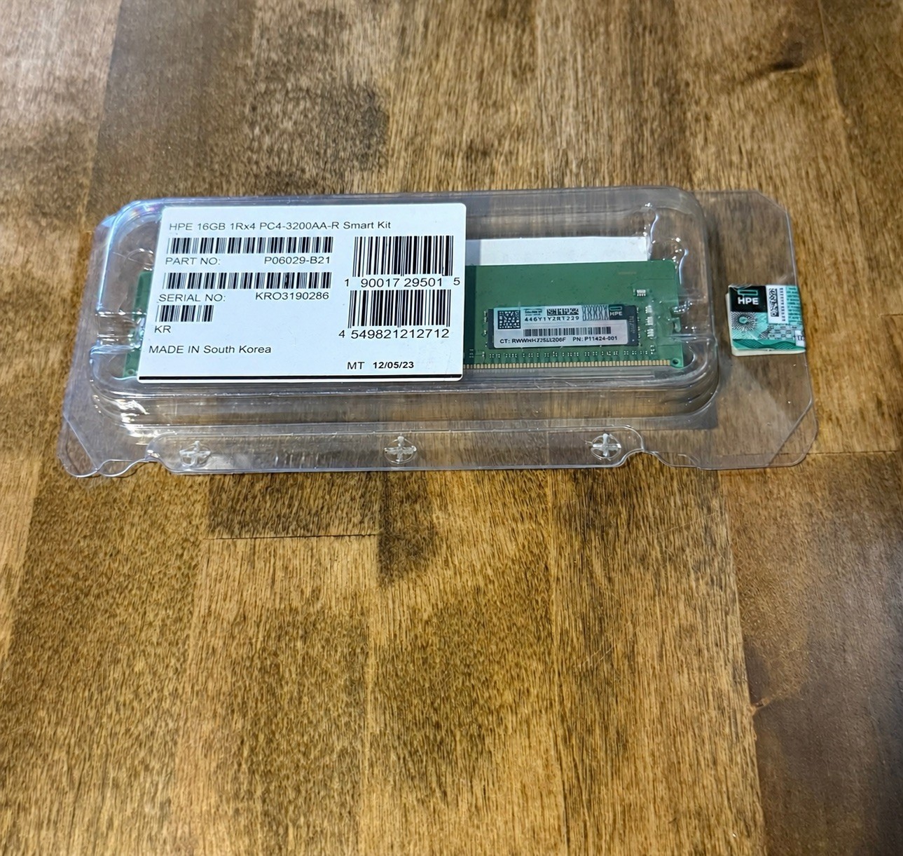 HPE P06029-B21 16GB PC4-25600 DDR4-3200MHz 1Rx4 ECC HPE P06029-B21 16GB PC4-25600 DDR4-3200MHz 1Rx4 ECC