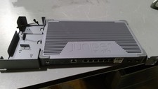 Juniper Networks SRX300 Rev: A Network Switch picture