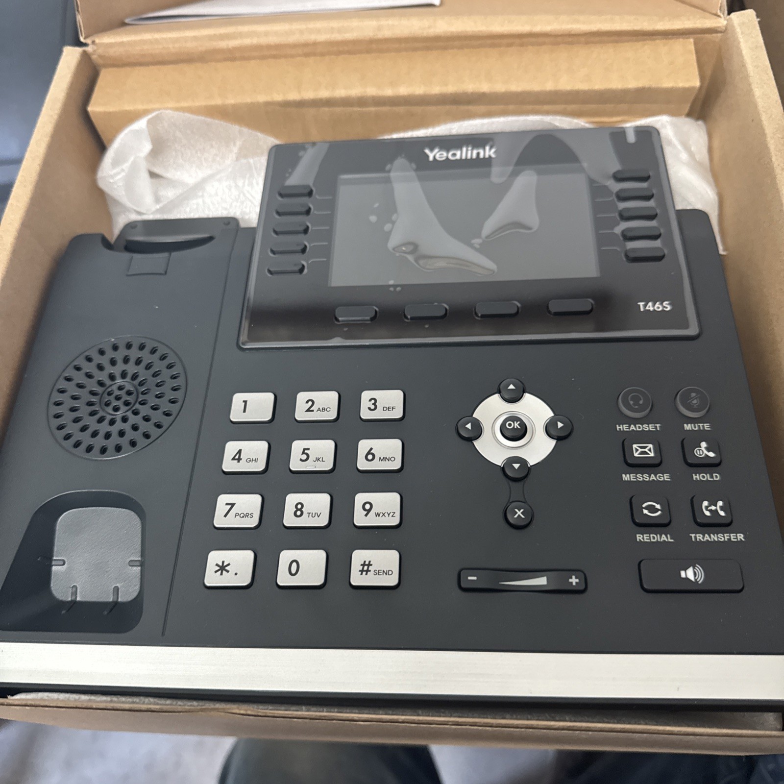 Yealink SIP-T46S Black IP Phone 16-Line Gigabit Ethernet PoE Yealink SIP-T46S Black IP Phone 16-Line Gigabit Ethernet PoE