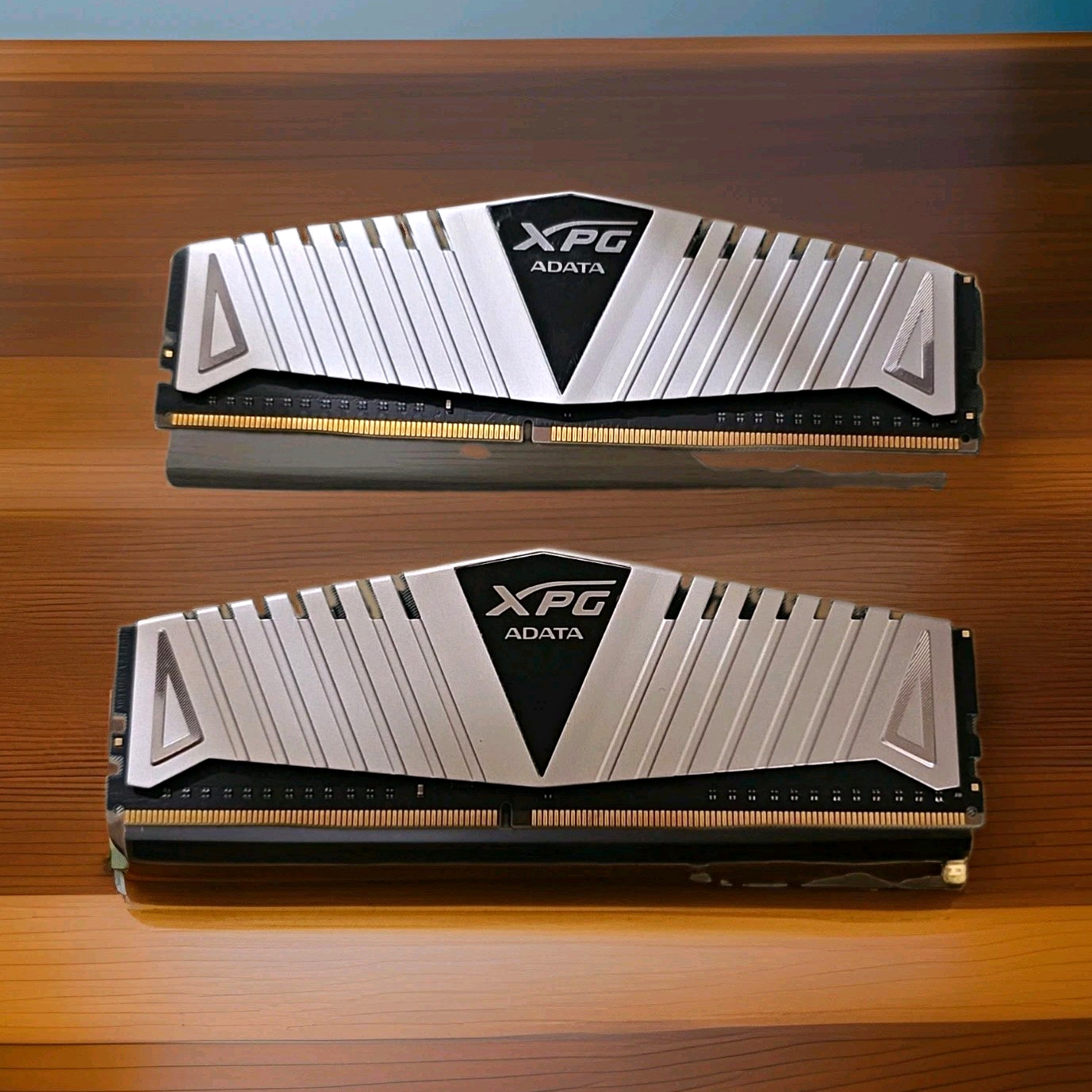 ADATA XPG Z1 16GB (2x8GB) DDR4-3200 288-Pin DIMM RAM AX4U320038G16A-DSZ1