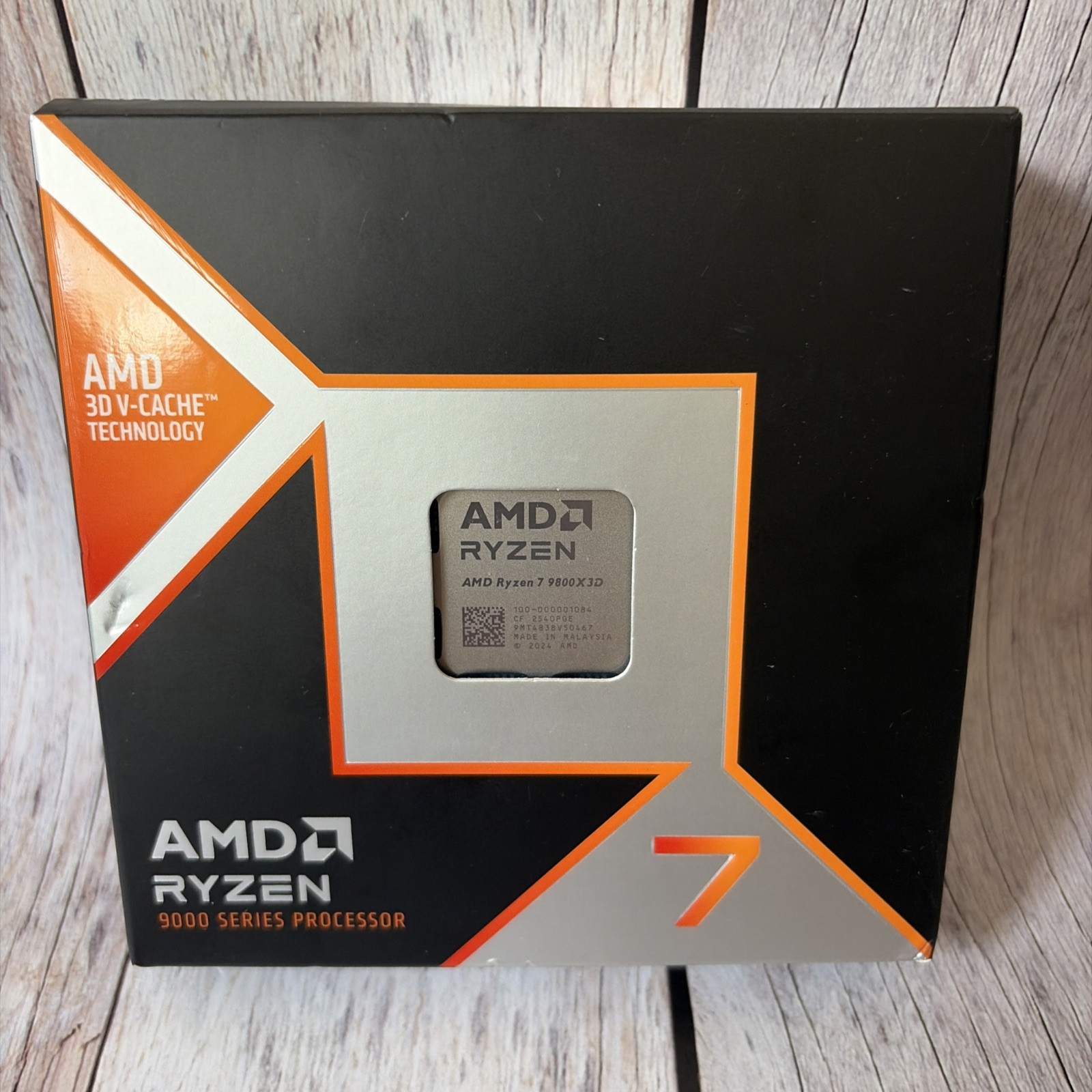 AMD Ryzen 7 9800X3D - Ryzen 7 9000 Series Zen 5 8-Core 5.2 GHz - Socket AM5 120W AMD Ryzen 7 9800X3D - Ryzen 7 9000 Series Zen 5 8-Core 5.2 GHz - Socket AM5 120W