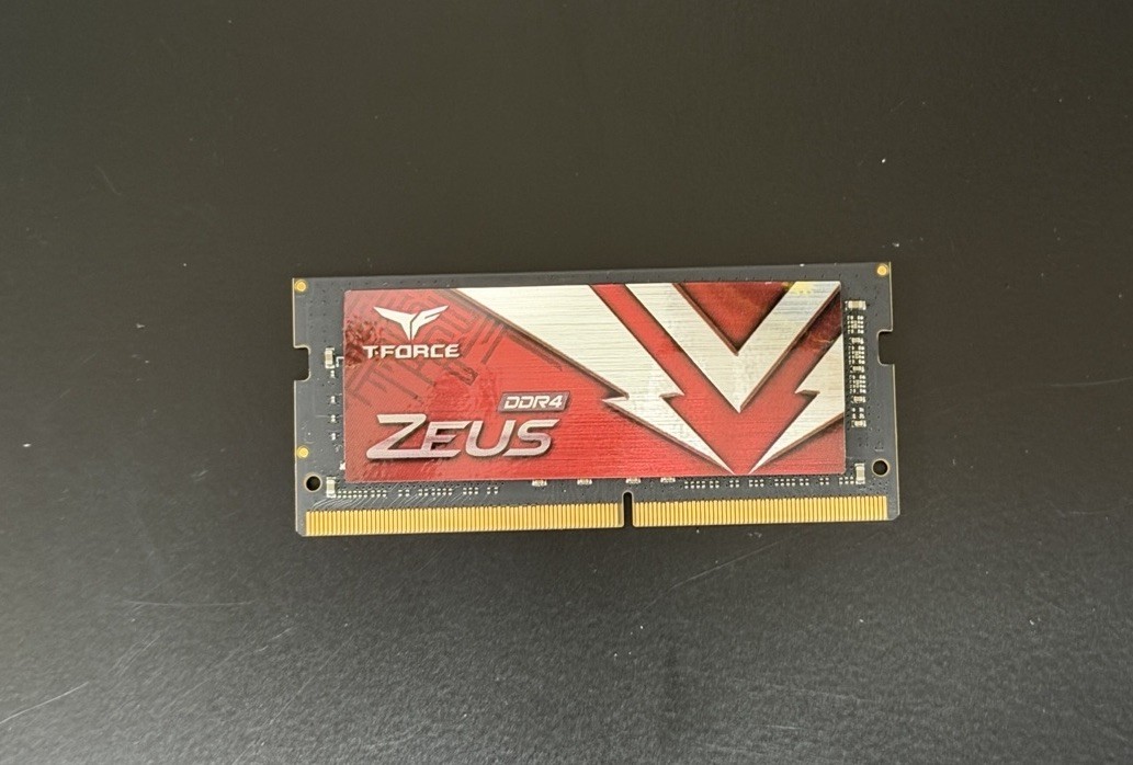 TeamGroup Zeus 16GB (1x16GB) RAM DDR4 3200MHz TTZD416G3200HC16F-S01