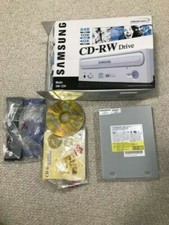 SAMSUNG CD-RW DRIVE MODEL SW-224 AMAZING CONDITION+ORIGINAL BOX NEVER USED picture