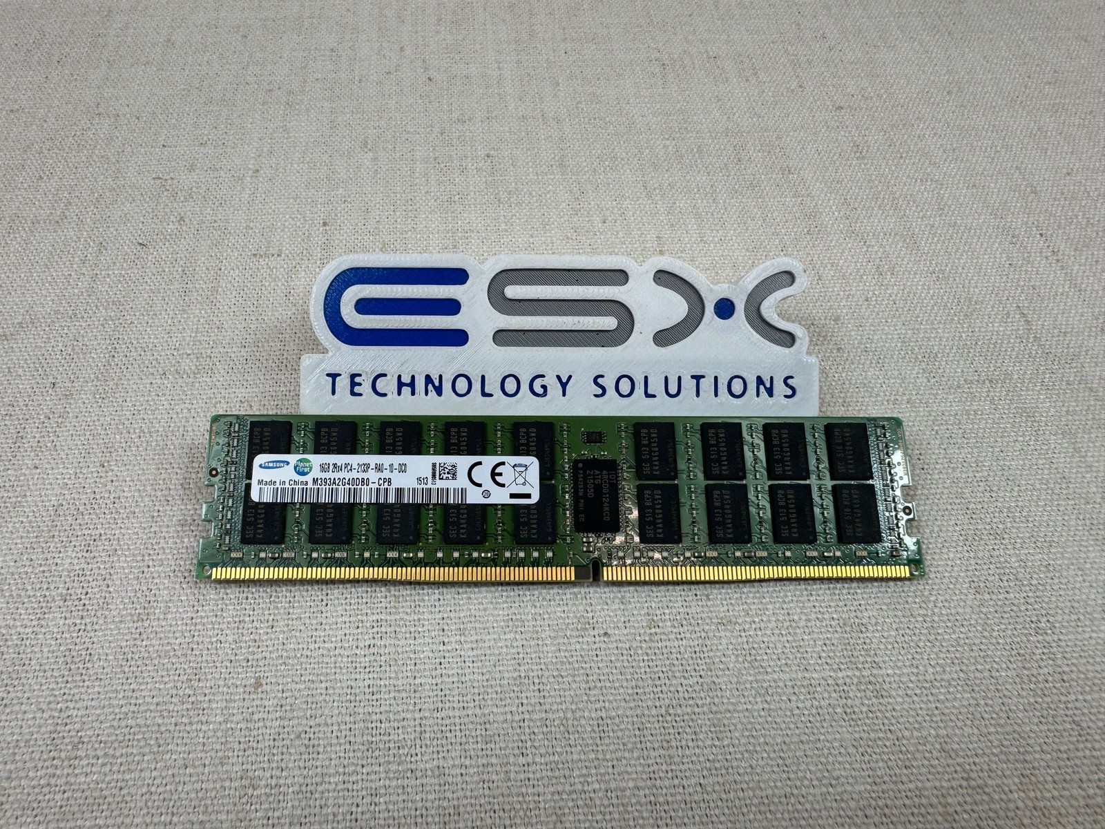 Samsung 16GB 2Rx4 PC4-2133P DDR4 ECC Server Memory RDIMM M393A2G40DB0-CPB Samsung 16GB 2Rx4 PC4-2133P DDR4 ECC Server Memory RDIMM M393A2G40DB0-CPB