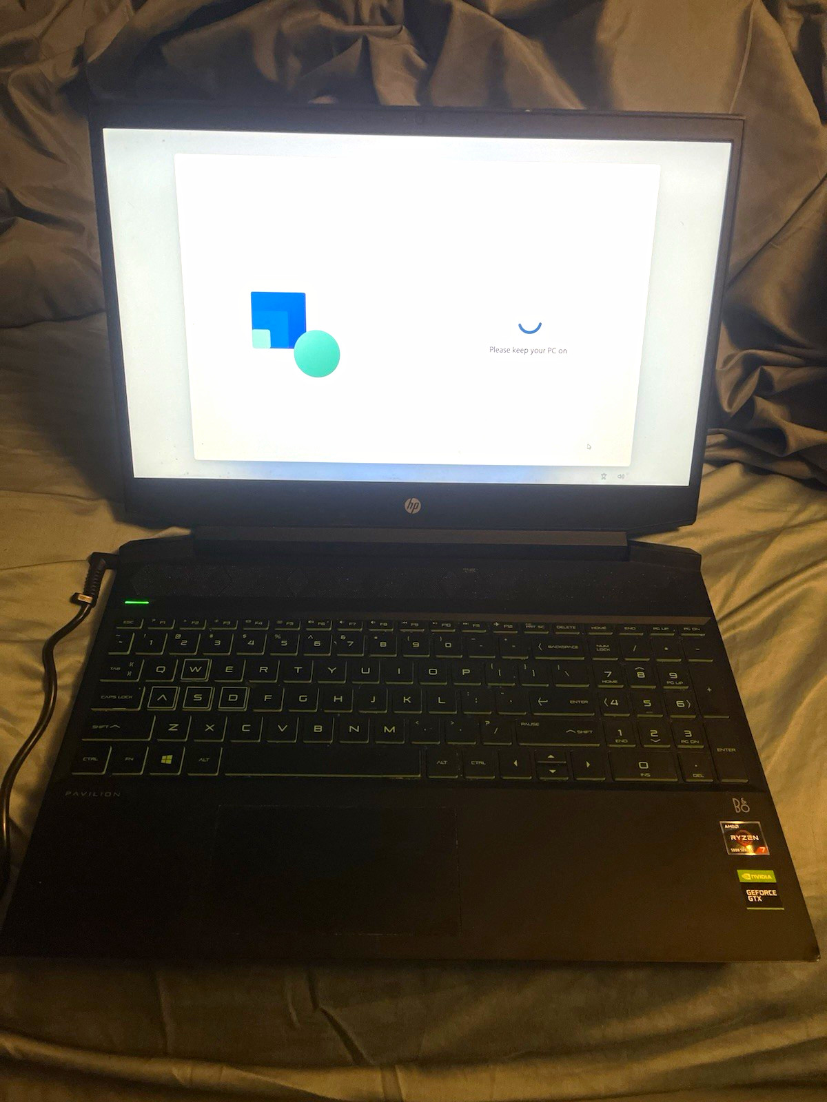 HP Pavilion 15z-ec200 15.6