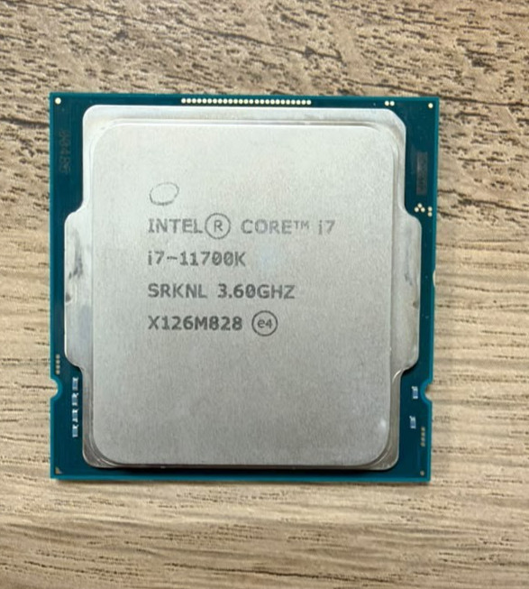 Intel Core i7-11700K 3.6GHz 8-Core 16-Thread LGA1200 Desktop CPU Processor Intel Core i7-11700K 3.6GHz 8-Core 16-Thread LGA1200 Desktop CPU Processor