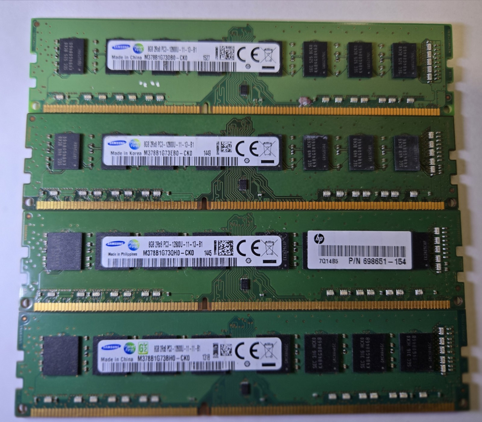 4 x Samsung 8GB (1x8GB) 2Rx8 DDR3 1600MHz PC3-12800 RAM Memory M378B1G73DB0-CK0