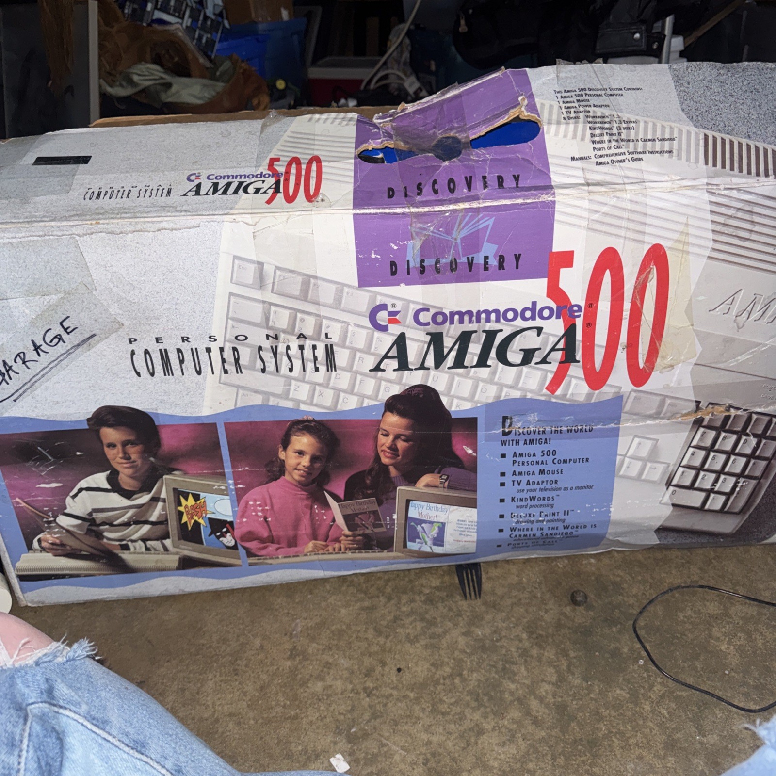 commodore amiga 500 computer, New in box. Only opened for pictures commodore amiga 500 computer, New in box. Only opened for pictures