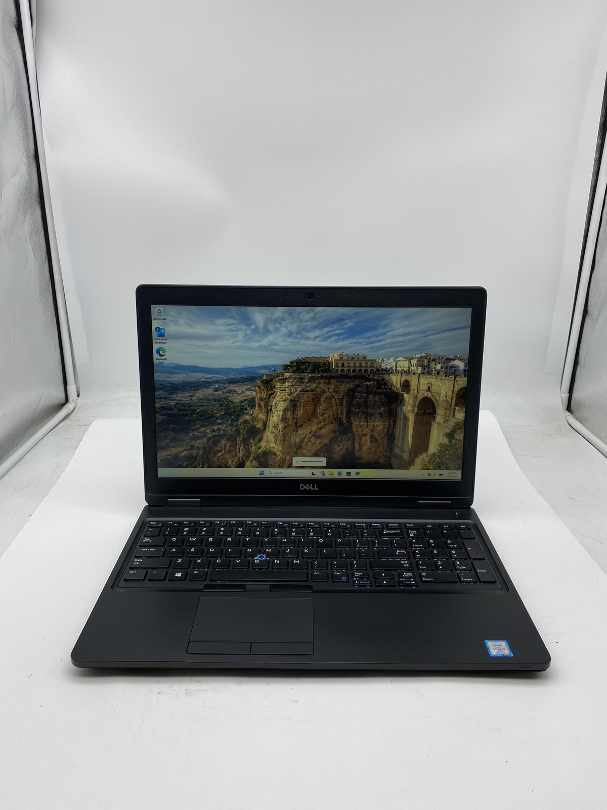 Dell Latitude 5590 Laptop Intel Core i5 8350U 1.7GHz 8GB RAM 128GB SSD W11P Dell Latitude 5590 Laptop Intel Core i5 8350U 1.7GHz 8GB RAM 128GB SSD W11P