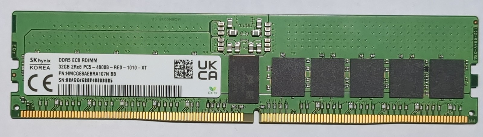 Hynix HMCG88AEBRA107N 32GB PC5-38400 DDR5 4800MT/s 2Rx8 ECC Hynix HMCG88AEBRA107N 32GB PC5-38400 DDR5 4800MT/s 2Rx8 ECC