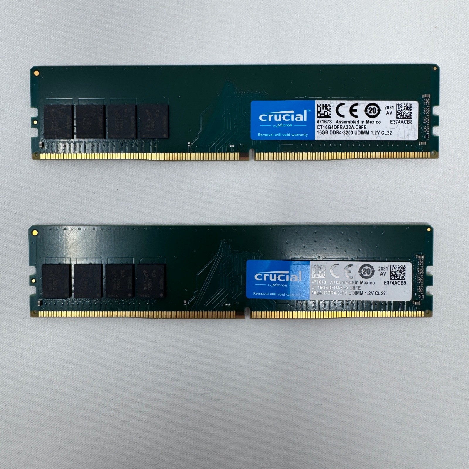Crucial 16GBx2 (32gb kit) DDR4 3200 MHz CL22 RAM Module (CT16G4DFRA32A) Pulled