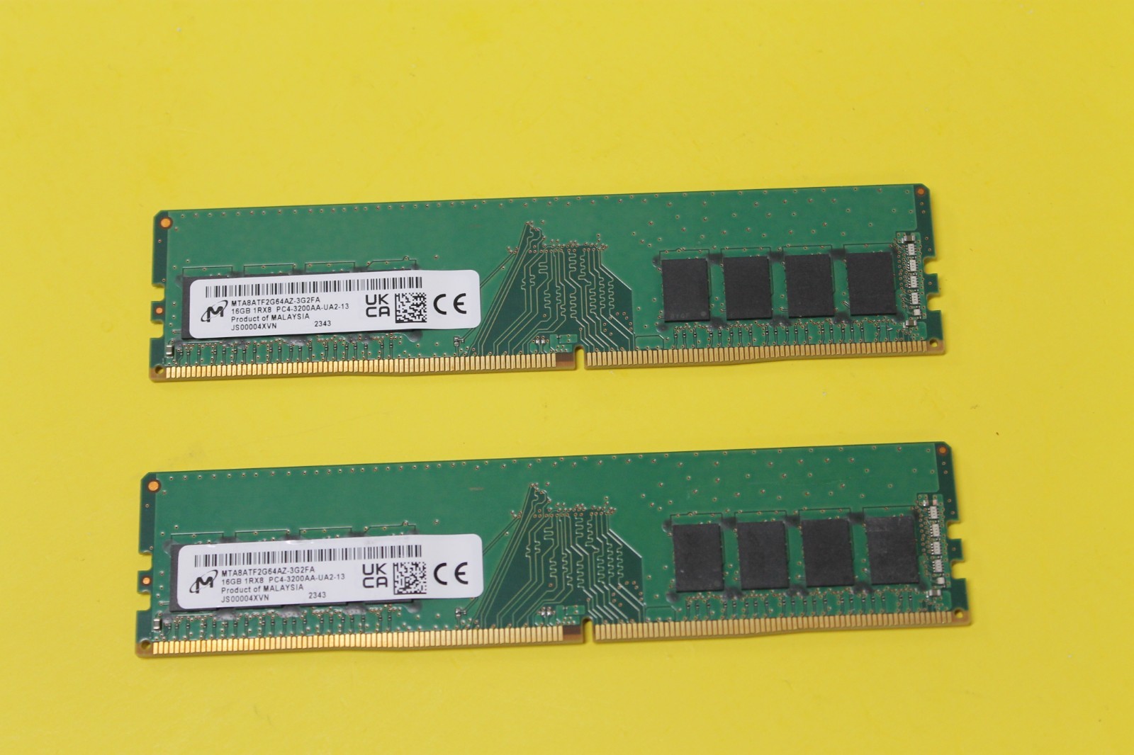 Micron 32GB (16GB x 2) 1RX8 PC4-3200AA DDR4 MTA8ATF2G64AZ-3G2FA Memory Ram