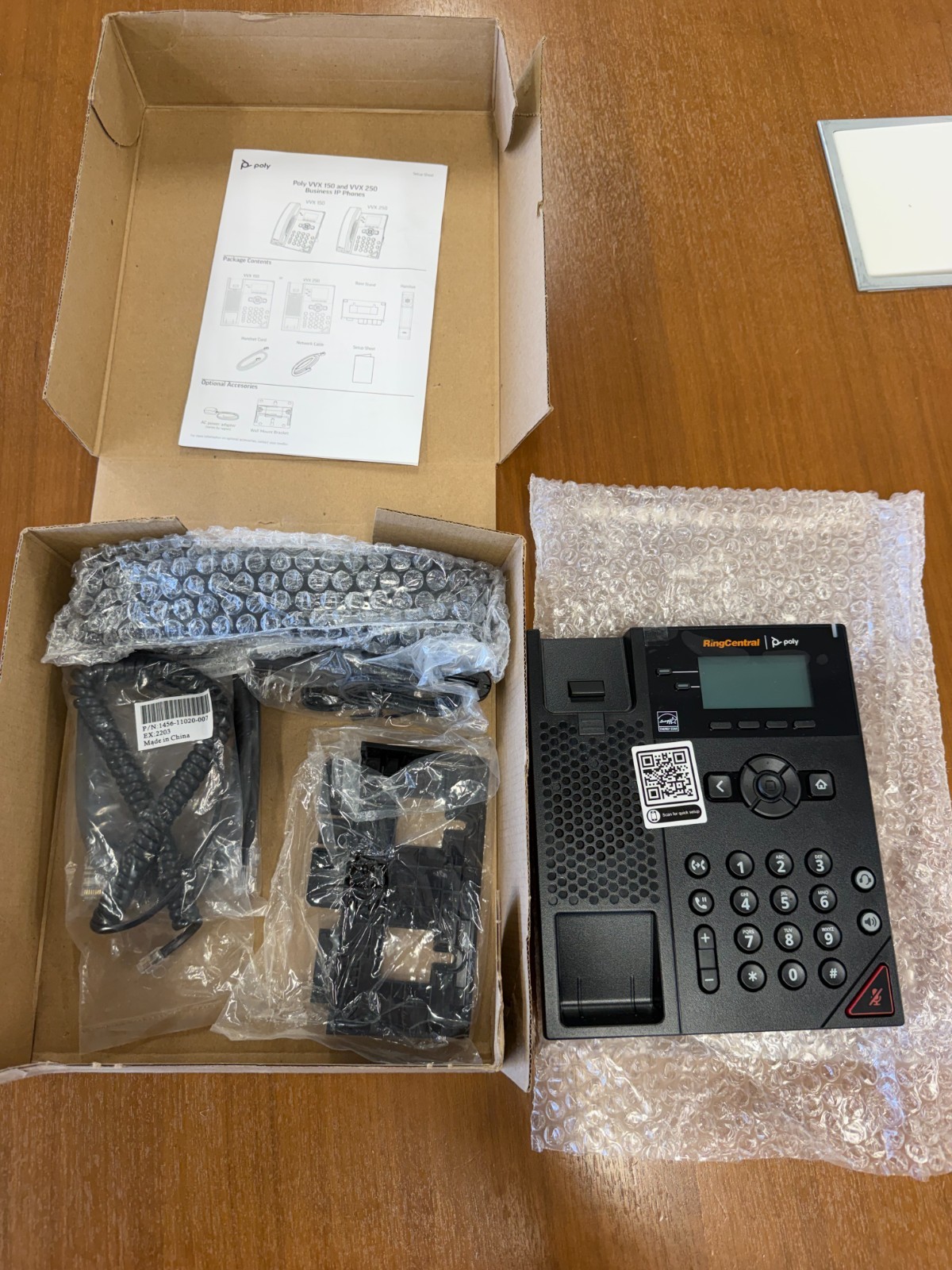 Lot of 4 NEWPolycom VVX 150 Business IP VOIP Phones Lot of 4 NEWPolycom VVX 150 Business IP VOIP Phones