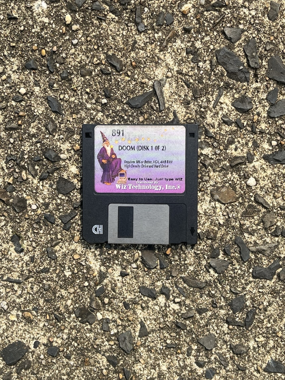 Vintage “Doom” Wiz Technologies 891 rare floppy disc 1 of 2 used untested as is Vintage “Doom” Wiz Technologies 891 rare floppy disc 1 of 2 used untested as is