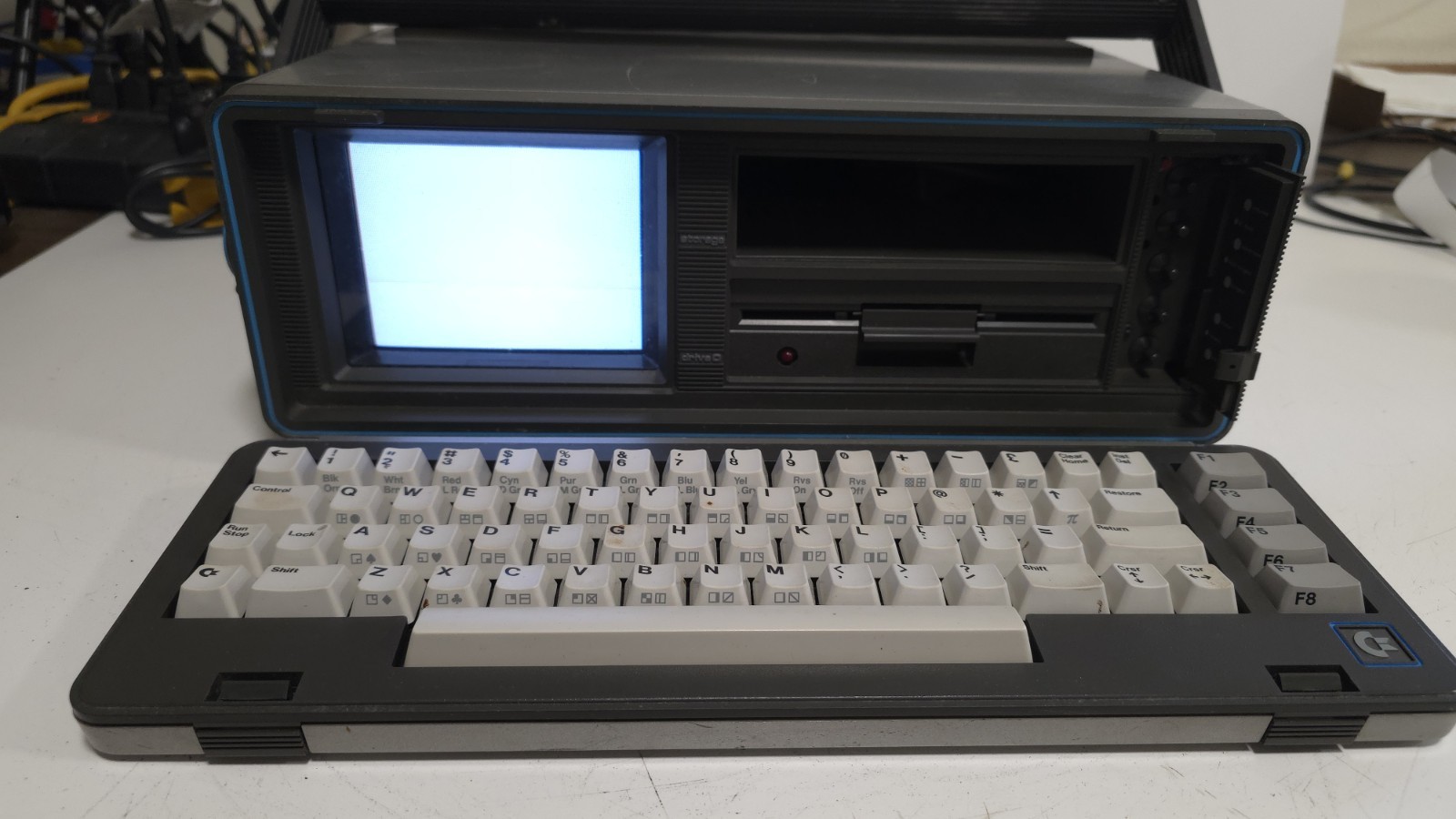 Commodore SX-64 Executive Computer Commodore SX-64 Executive Computer