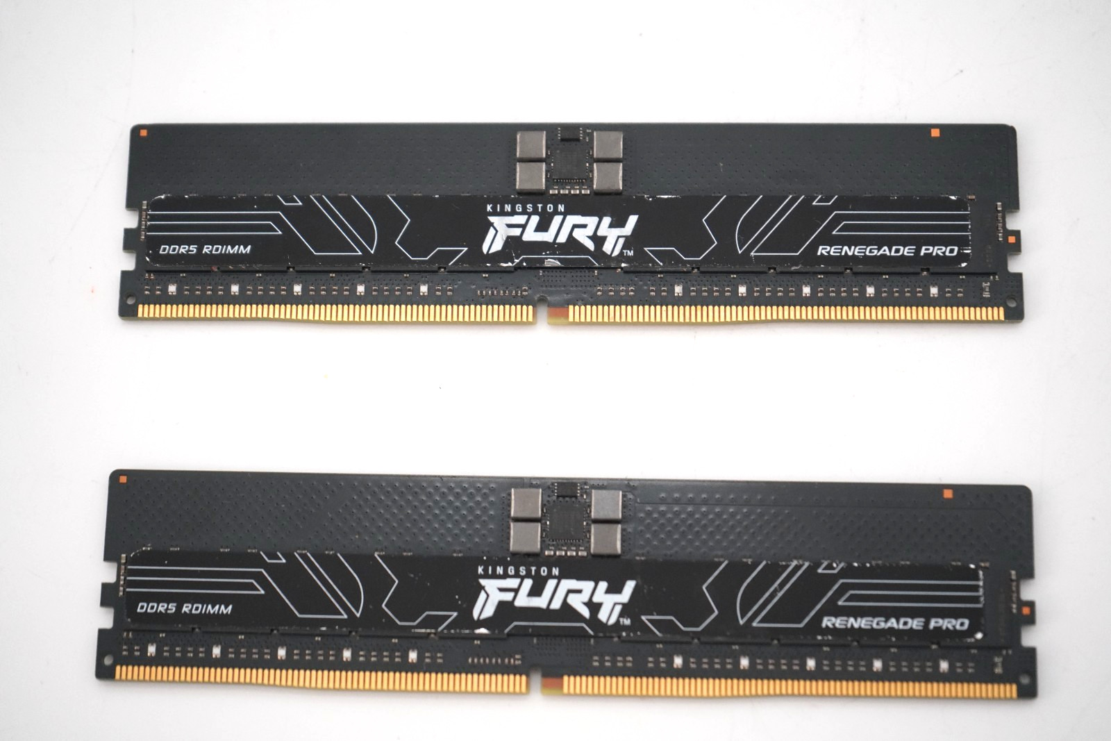 PARTS ONLY* Kingston Fury Renegade Pro 64GB 2x32GB DDR5 Server RAM KF556R36RB-32 PARTS ONLY* Kingston Fury Renegade Pro 64GB 2x32GB DDR5 Server RAM KF556R36RB-32