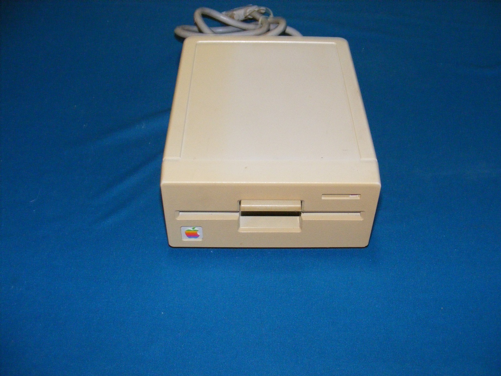 Vintage Apple 5.25 External Floppy Drive A9M0107 Untested