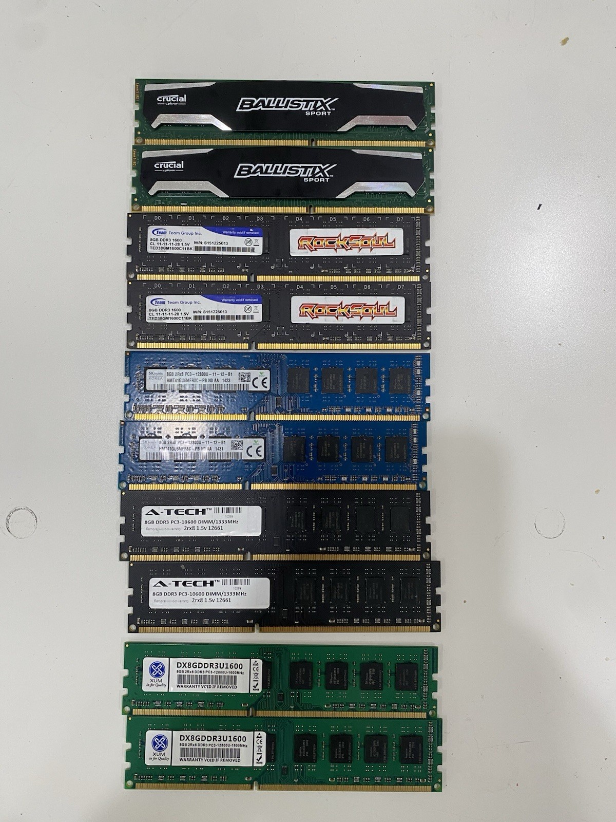 Lot Of 10 Sticks Of 8gb DDR3 Modules. 5 Sets Of 2x8GB 16gb Kits. Various Speeds Lot Of 10 Sticks Of 8gb DDR3 Modules. 5 Sets Of 2x8GB 16gb Kits. Various Speeds