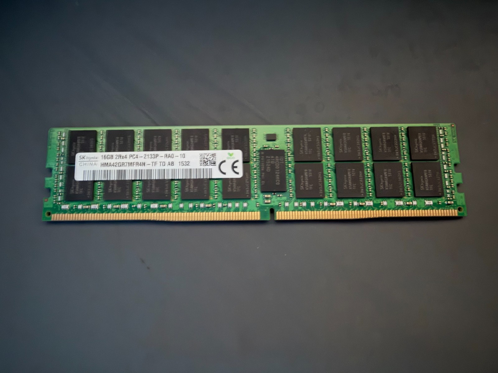 SK Hynix 16GB 2Rx4 PC4-2133P ECC RAM HMA42GR7MFR4N-TF Server SK Hynix 16GB 2Rx4 PC4-2133P ECC RAM HMA42GR7MFR4N-TF Server