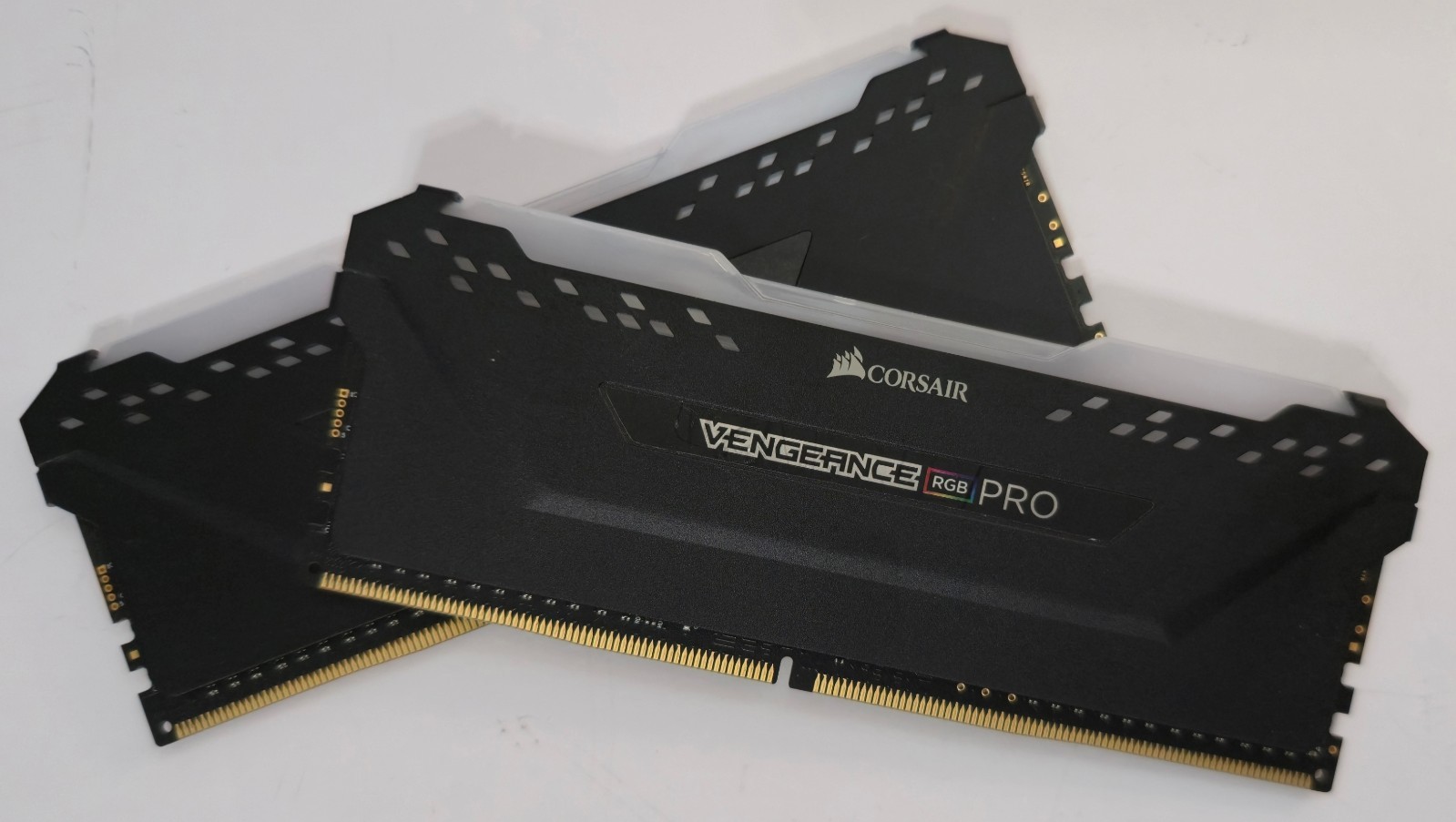 Corsair Vengeance RGB Pro 16GB 2x8GB DDR4 RAM 3600MHz CMW16GX4M2D3600C18