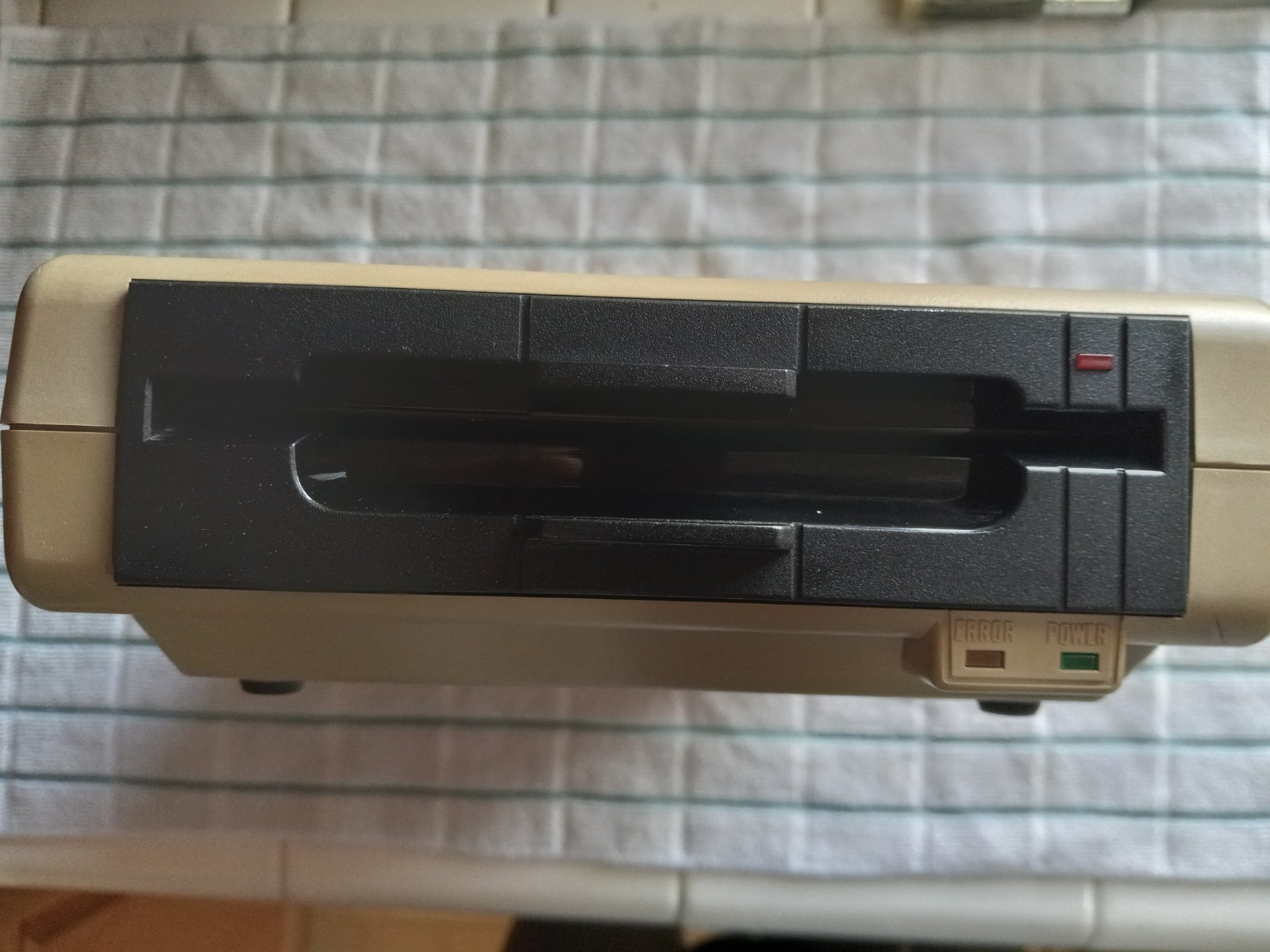 Commodore 64 disk drive - enhancer 2000 & 30 disks
