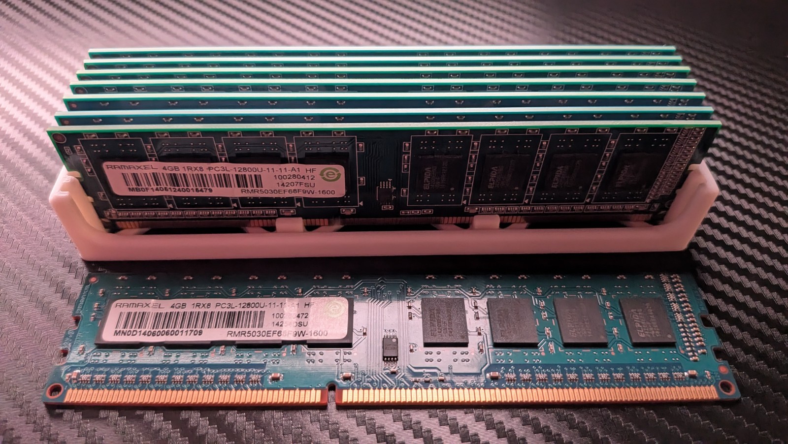 Lot of 8 Matching Ramaxel 4GB DDR3 Desktop Memory Modules – 32GB Total