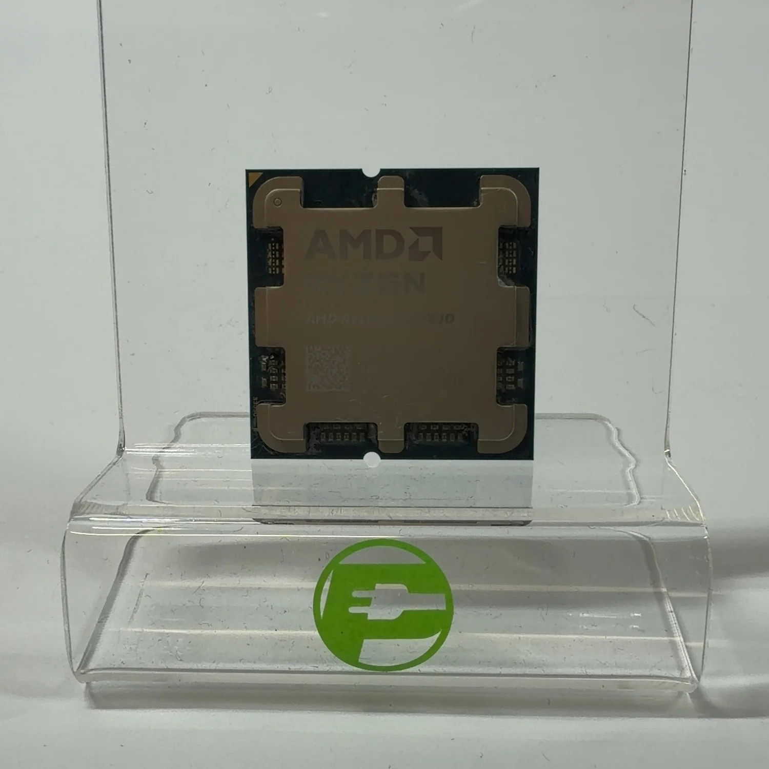 AMD Ryzen 7 9800X3D 4.70GHz 8 Core 100-000001084 16 Thread AM5 AMD Ryzen 7 9800X3D 4.70GHz 8 Core 100-000001084 16 Thread AM5