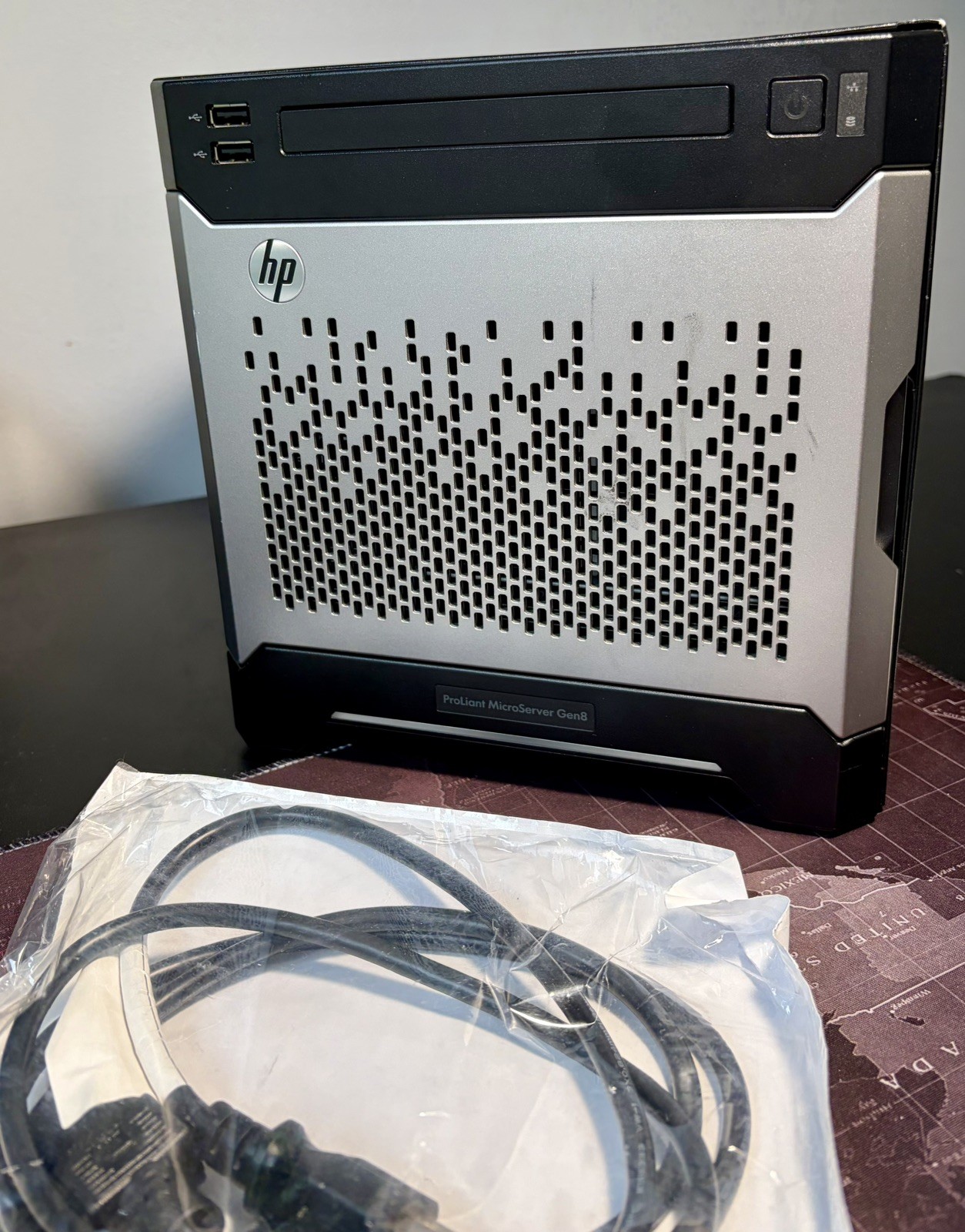 HP PROLIANT TPS-W003 MICRO- SERVER TOWER Gen 8, 16G RAM HP PROLIANT TPS-W003 MICRO- SERVER TOWER Gen 8, 16G RAM