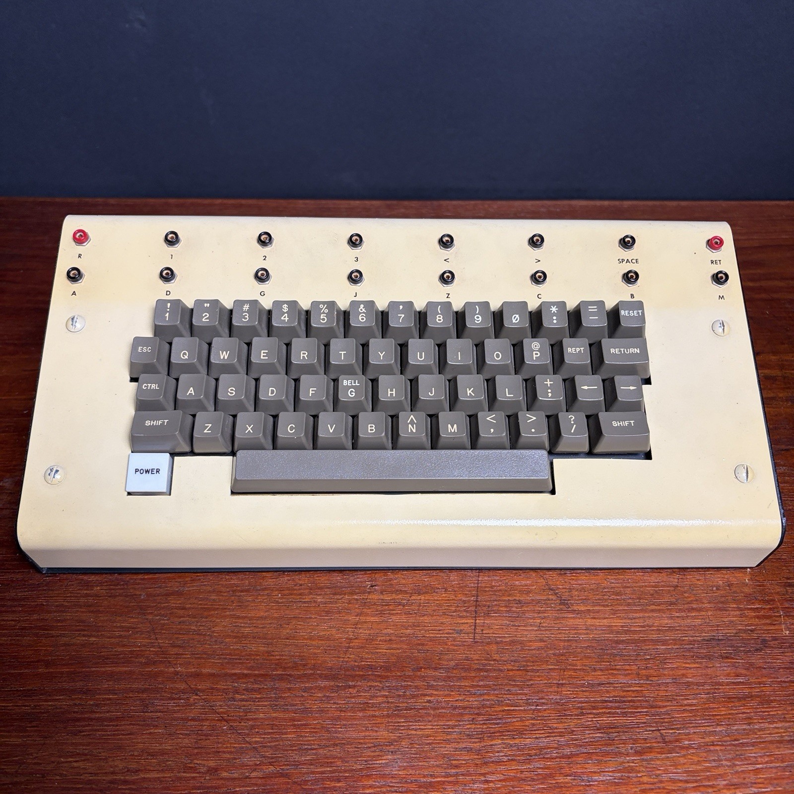 1979 vintage apple II 2 keyboard Mod CV Control Analog Synthesizer Paia Buchla 1979 vintage apple II 2 keyboard Mod CV Control Analog Synthesizer Paia Buchla