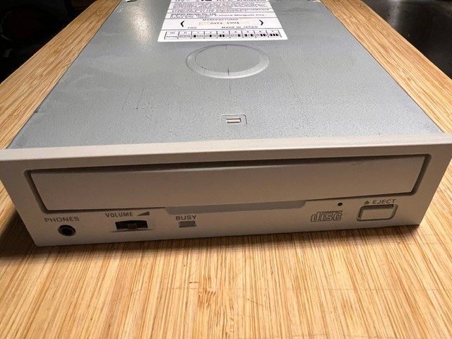 Vintage Sanyo CDR-H94SMV Internal SCSI CD-ROM Drive