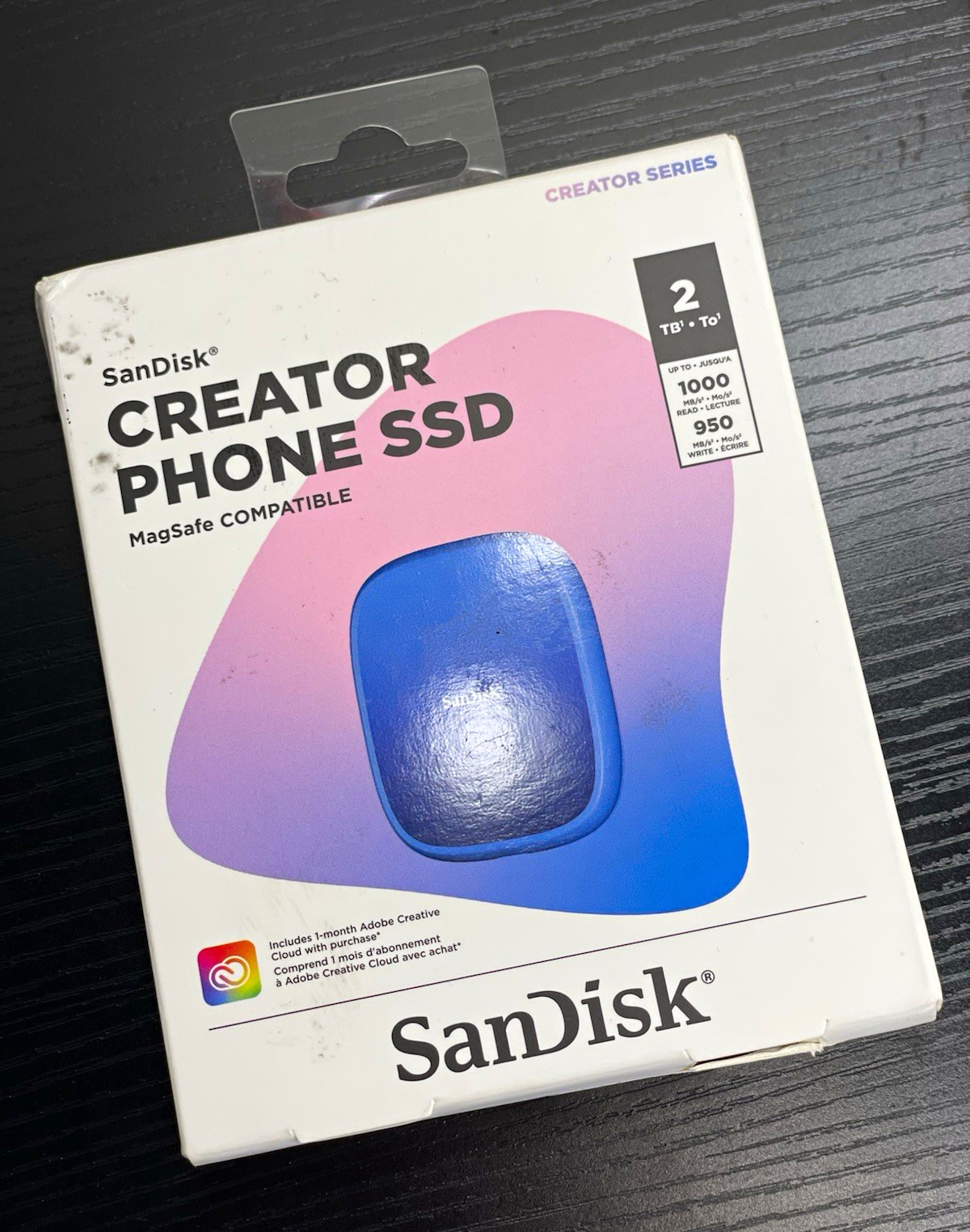 SanDisk Creator Phone SSD 2TB MagSafe USB-C USB 3.2 Gen 2x2 Blue