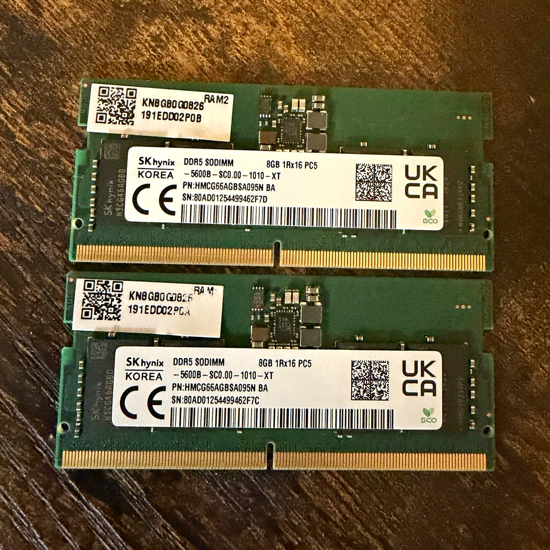 SK hynix 16GB (2x8GB) DDR5-5600 SO-DIMM Laptop RAM ECC 262pin HMCG66AGBSA095N