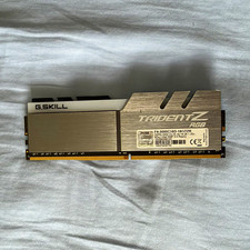 G.SKILL Trident Z RGB 16GB (2x8GB) DDR4-3000 PC4-24000 288-Pin DIMM picture