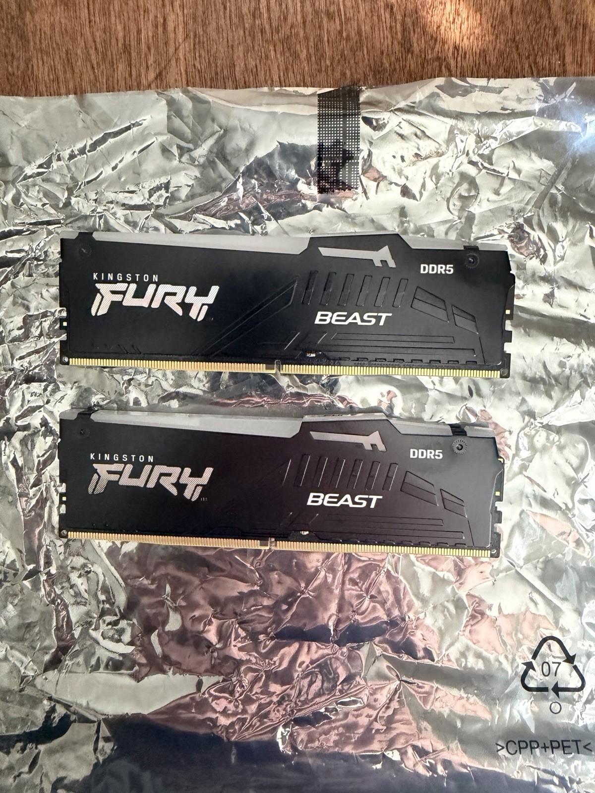 Kingston Fury Beast 32GB (2 x 16GB) RGB