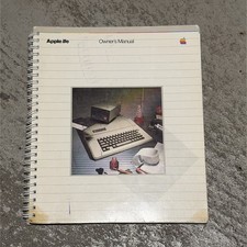 Vintage Apple IIe Computer Owner's Manual Official picture
