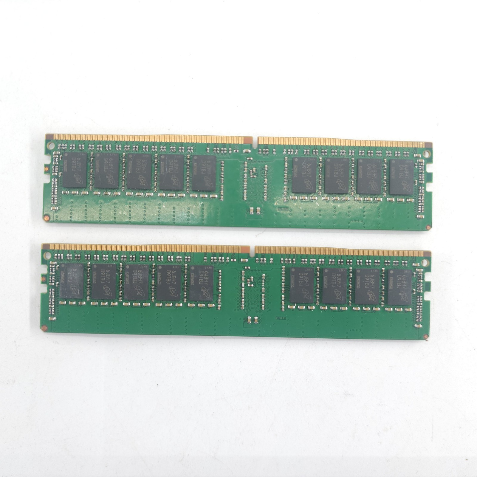 Micron 32GB (2 x 16GB) MTA18ASF2G72PZ-2G3B1IK PC4-2400T ECC DDR4 RAM - R1071A Micron 32GB (2 x 16GB) MTA18ASF2G72PZ-2G3B1IK PC4-2400T ECC DDR4 RAM - R1071A