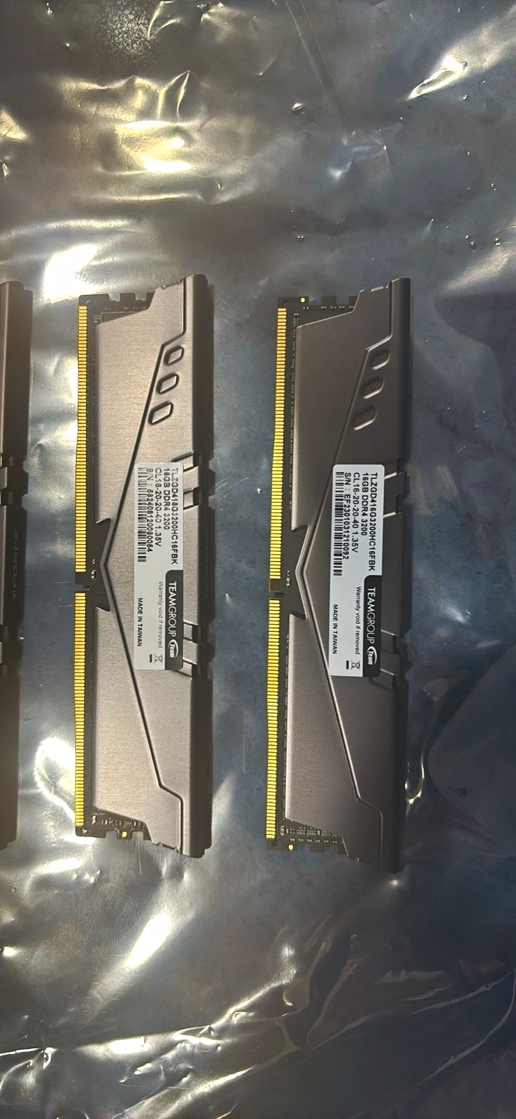 TEAMGROUP T-FORCE VULCAN Z 64GB (4x16GB) DDR4-3200 288-Pin DIMM