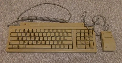 Vintage Apple Keyboard II Model M0487 & G5431 Mouse UNTESTED AS-IS