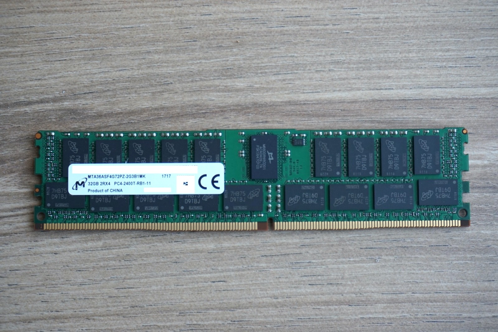 Micron MTA36ASF4G72PZ-2G3B1MK 32GB PC4-2400T DDR-19200 ECC Server Memory (MC8 Micron MTA36ASF4G72PZ-2G3B1MK 32GB PC4-2400T DDR-19200 ECC Server Memory (MC8