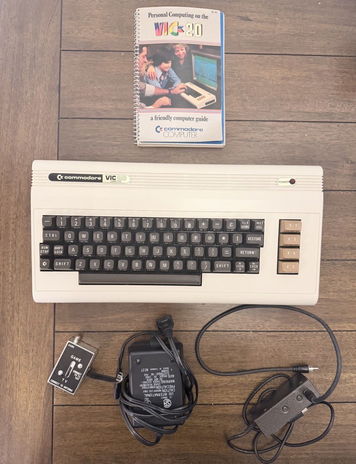 Commodore VIC-20 Vintage Computer w/ Original Box Manual Power Supply Tested