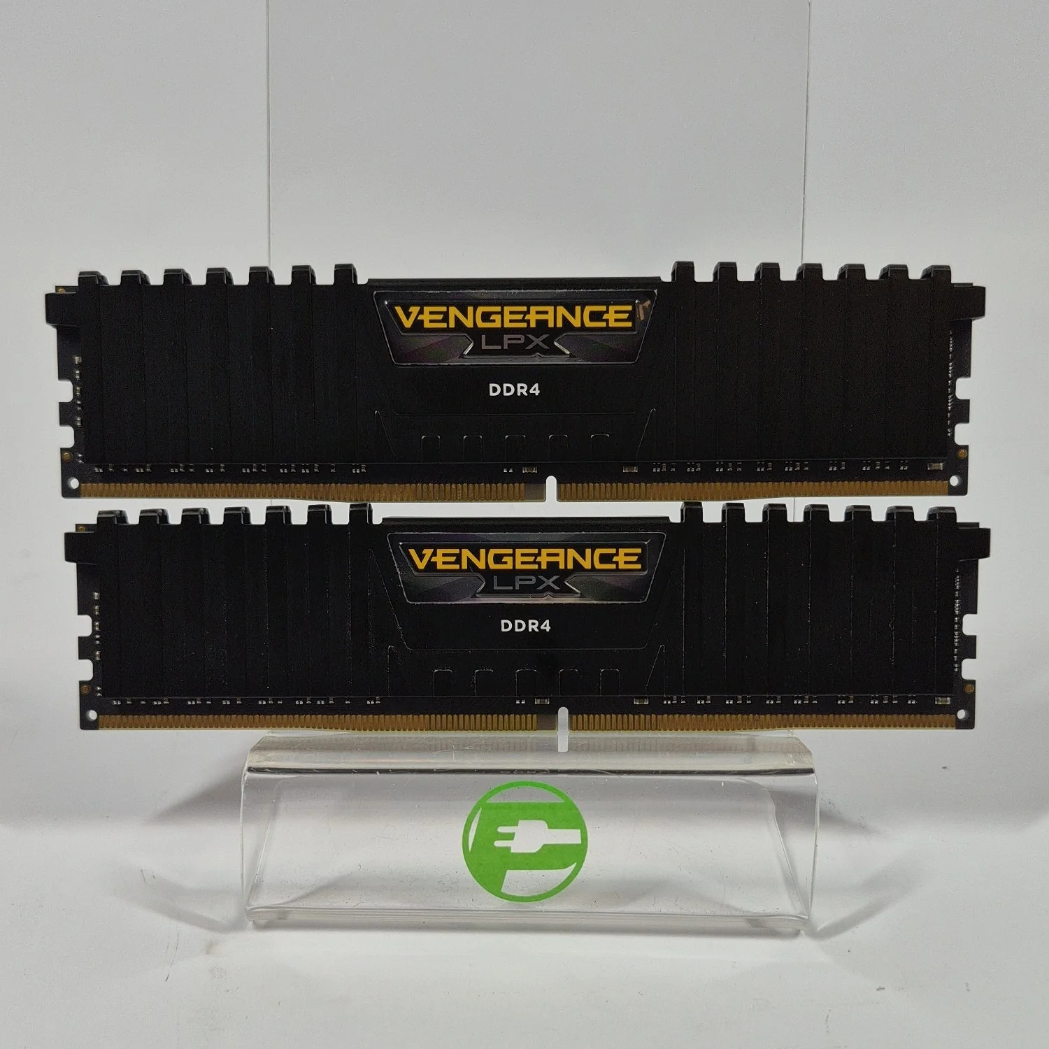 Corsair Vengeance LPX 32GB (2x16GB) RAM DDR4 3200MHz CMK32GX4M2E3200C16 Corsair Vengeance LPX 32GB (2x16GB) RAM DDR4 3200MHz CMK32GX4M2E3200C16
