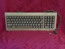 Retro Vintage Apple M0110A Compact Wired Mechanical keyboard for Macintosh Plus picture