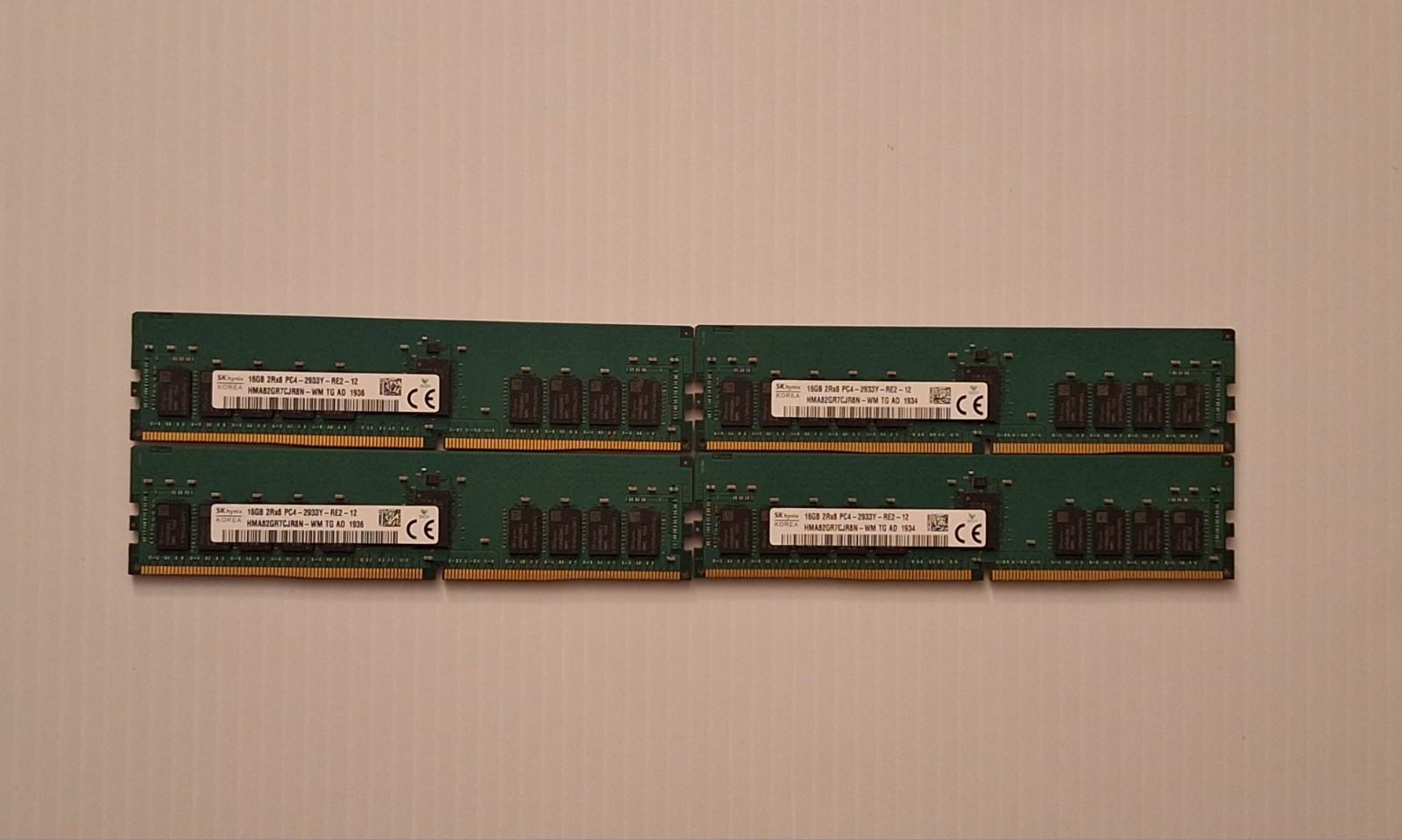 LOT of 4 SK Hynix 16GB DDR4 SDRAM PC4-2933Y HMA82GR7CJR8N RDIMM Server 288 Pin LOT of 4 SK Hynix 16GB DDR4 SDRAM PC4-2933Y HMA82GR7CJR8N RDIMM Server 288 Pin