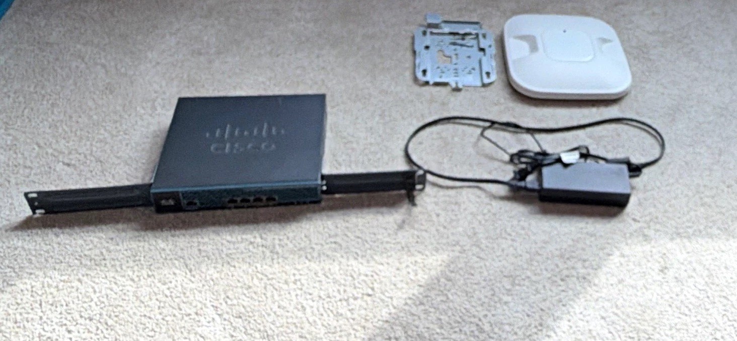 Cisco 2504 wireless Controller with Cisco AIR-LAP1041N-A-K9 Access Point. Cisco 2504 wireless Controller with Cisco AIR-LAP1041N-A-K9 Access Point.