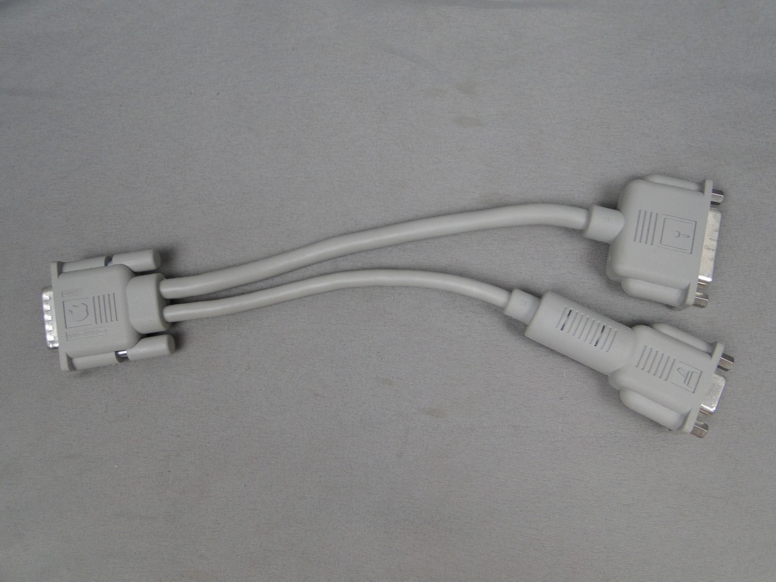 Vintage Apple IIe Card Y-Cable Splitter for Joystick and Floppy Drive 590-0703-A